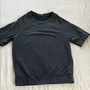 Lululemon dark heather gray Casual Short Sleeve Top size 8
